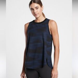 Athleta Women Zephyr Tank Top Black Blue Blurred Camo Printed Pattern Size XS